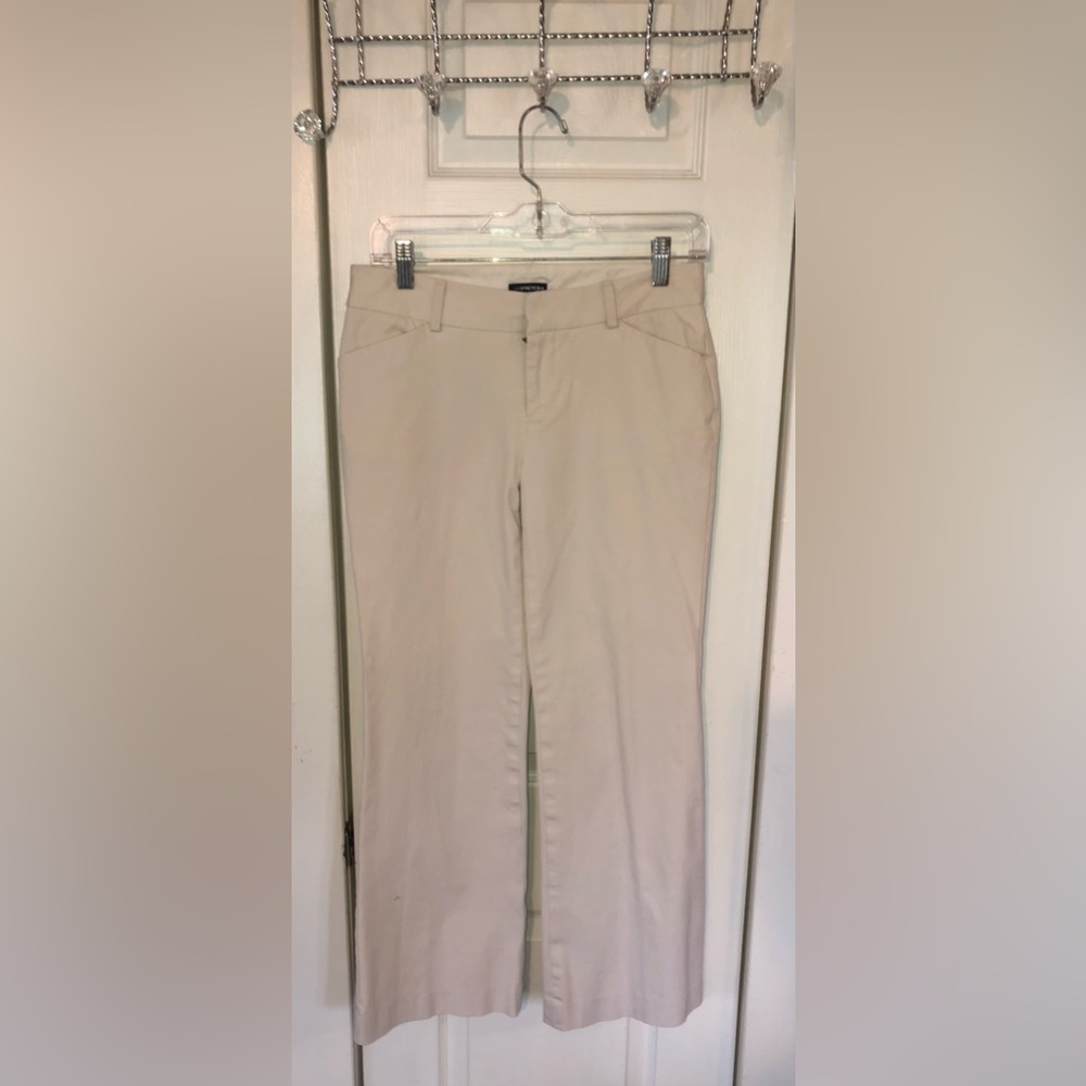 Women’s 2 Cream Gap Stretch Casual Pants